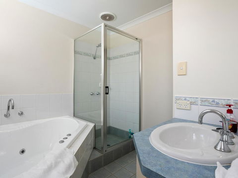 Cooper Street - Stays Accommodation 14
