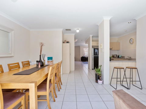 Cooper Street - Stays Accommodation 34