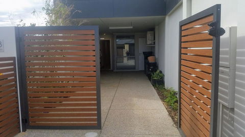 Mandurah Beach Front Apartment - Stays Accommodation 19