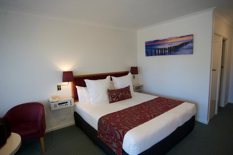 SureStay Hotel By Best Western The Clarence On Melville - Stayed 28