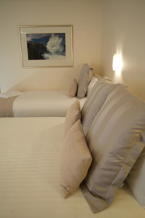 SureStay Hotel By Best Western The Clarence On Melville - Stayed 30