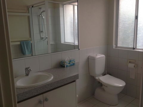 Waterside Canal Dreams - Stays Accommodation 28