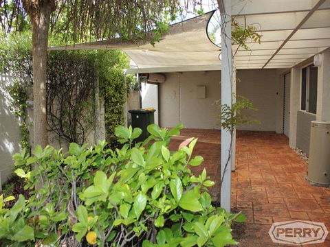Waterside Canal Dreams - Stays Accommodation 1