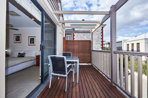 Fremantle Townhouse Unit 6 - Stayed 10