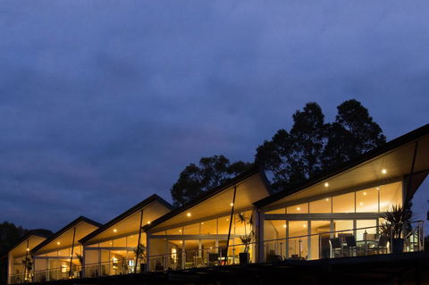 Central Avenue Apartments - Stayed 23