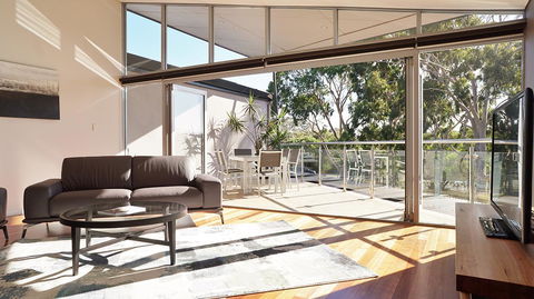 Central Avenue Apartments - Stayed 3