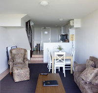 Oceanside 8 - Stays Accommodation