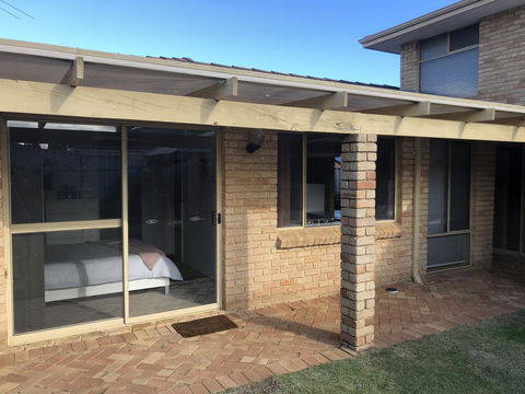 Dampier House Mullaloo-Perth - Stayed 5