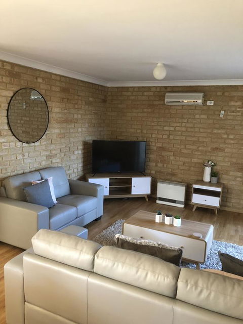 Dampier House Mullaloo-Perth - Stayed 2