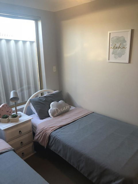 Dampier House Mullaloo-Perth - Stayed 16