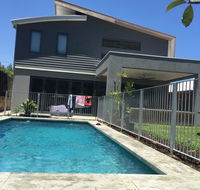 The Pool House - Fremantle - Stays Accommodation
