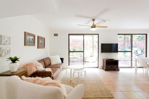 Monument Hill Townhouse - Fremantle - Stayed 14