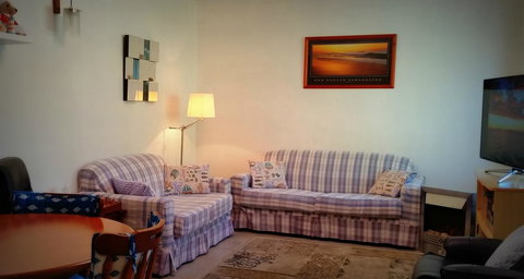 Island View Villas - Stays Accommodation 7