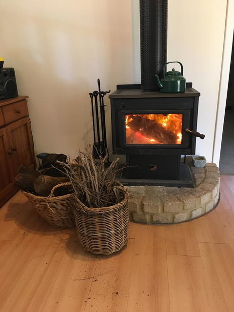 Amazing River House - Stays Accommodation 7