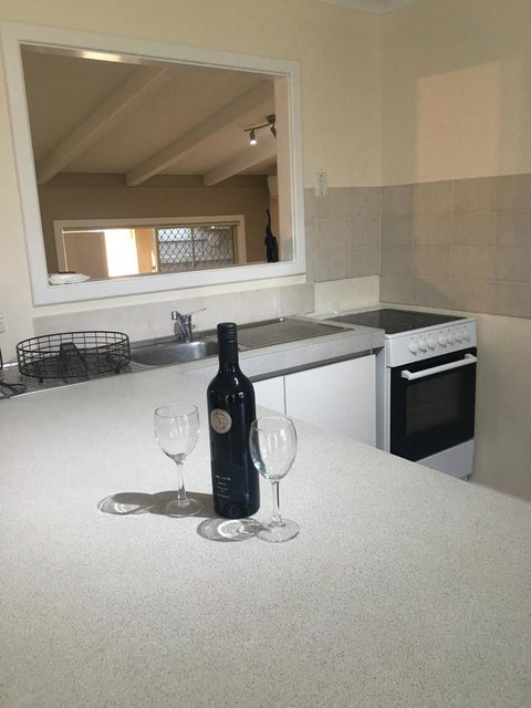 Amazing River House - Stays Accommodation 4