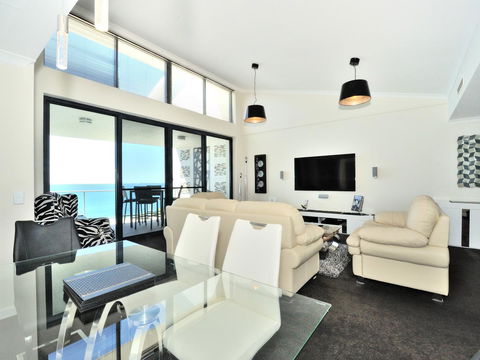 Nautilus By Rockingham Apartments - Stayed 17
