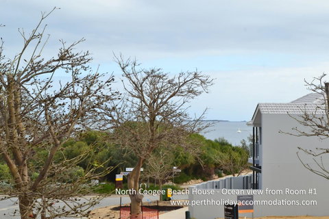 North Coogee Beach House - Stays Accommodation 8