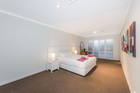 Perth Luxury Accommodation - Stayed 17