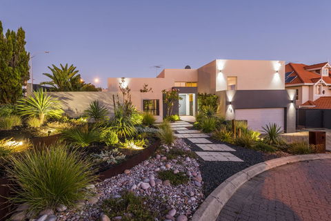 Perth Luxury Accommodation - Stayed 33