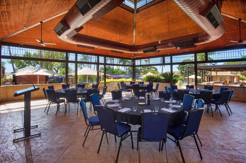 Karratha International Hotel - Stays Accommodation 16