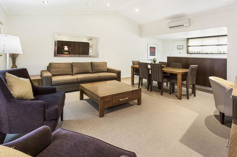 Karratha International Hotel - Stays Accommodation 3