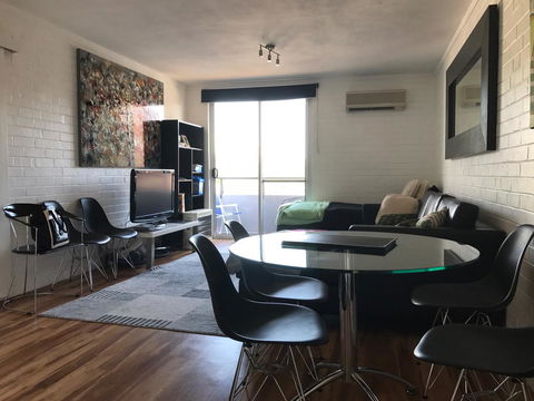 Location Location Vacation - Stayed 7
