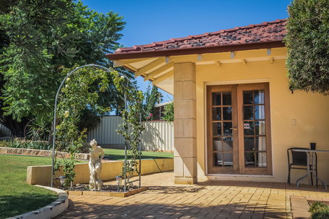 Armadale Cottage Bed & Breakfast - Stays Accommodation 36