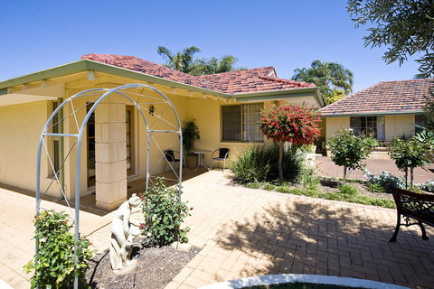 Armadale Cottage Bed & Breakfast - Stays Accommodation 41