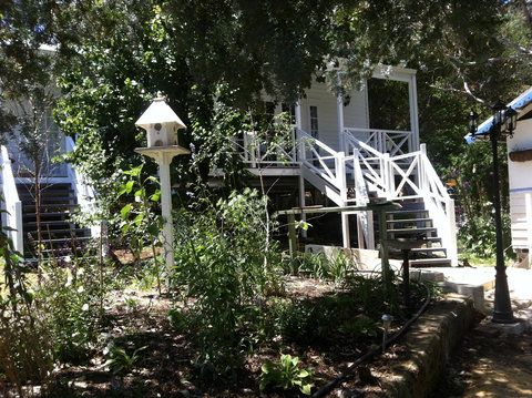 Applegate Lane Chalet - Stayed 15