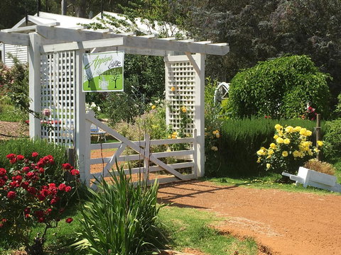 Applegate Lane Chalet - Stayed 3