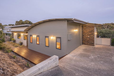12/26 Yallingup Beach Road - Stayed 1