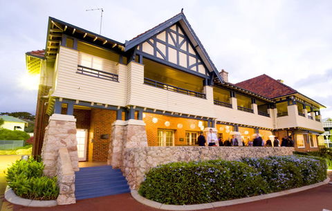12/26 Yallingup Beach Road - Stayed 20