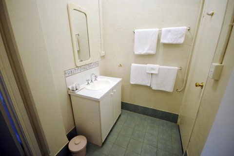 My Place Colonial Accommodation - Stayed 36