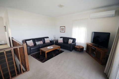 My Place Colonial Accommodation - Stayed 5