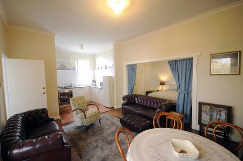 My Place Colonial Accommodation - Stayed 41