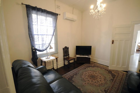 My Place Colonial Accommodation - Stayed 19