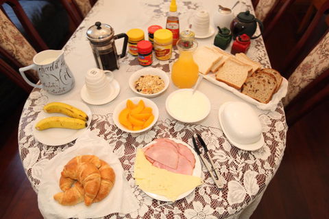 Jacaranda Guest House - Stayed 23