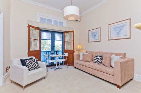 Apartment Faro - Stays Accommodation 3