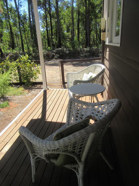 Di's Cabin In Dwellingup - Stayed 0