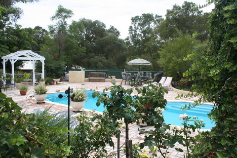 Rosebridge House Bed & Breakfast Adult Retreat - Stays Accommodation 2