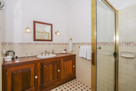 Rosebridge House Bed & Breakfast Adult Retreat - Stays Accommodation 20