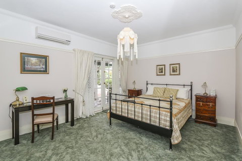 Rosebridge House Bed & Breakfast Adult Retreat - Stays Accommodation 14