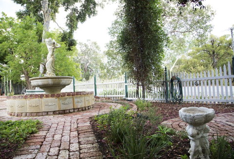 Rosebridge House Bed & Breakfast Adult Retreat - Stays Accommodation 22