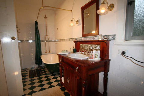 Rosebridge House Bed & Breakfast Adult Retreat - Stays Accommodation 35