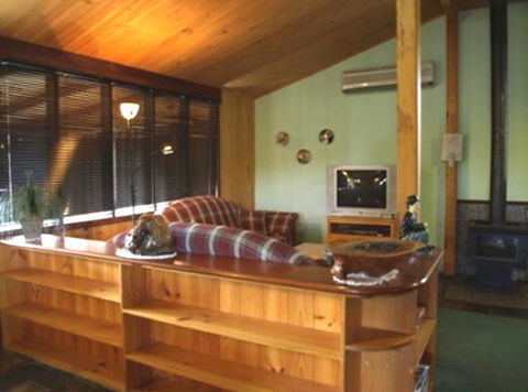 Pemberton Old Picture Theatre Holiday Apartments - Stayed 17