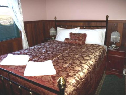 Pemberton Old Picture Theatre Holiday Apartments - Stayed 24