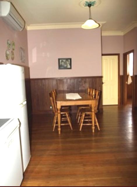 Pemberton Old Picture Theatre Holiday Apartments - Stayed 11