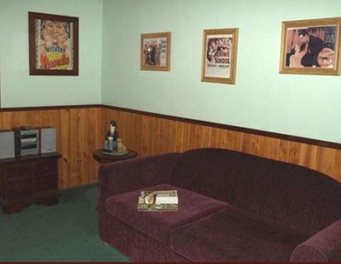 Pemberton Old Picture Theatre Holiday Apartments - Stayed 10