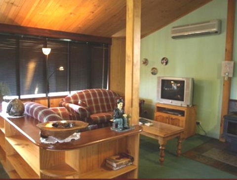Pemberton Old Picture Theatre Holiday Apartments - Stayed 15