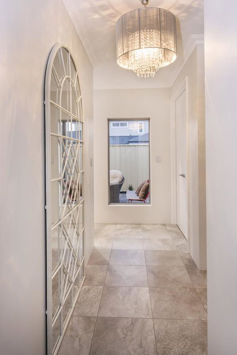 15 Cabot Close - Stayed 2